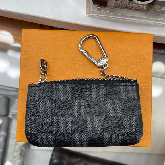 Authentic Louis Vuitton Zip Key Wallet - Picture 2 of 6